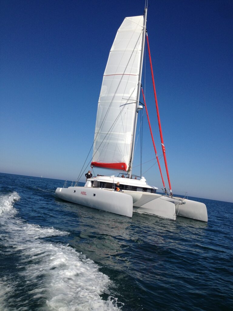 neel 45 sous voile